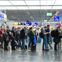 Airport queue